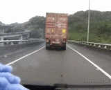 太可怕了，这里出了事都没人知道 - It's awful. There's nothing to know here.