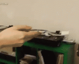 Take away and take the labor without brushing your teeth.,拿走拿走，劳资不刷牙...