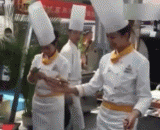 妹子，没想到你刀上功夫了得啊~ - My sister, I didn't expect you to work hard on your knife.