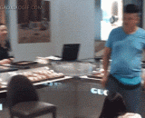 不给女朋友买东西的结果 - The result of not buying something for a girlfriend