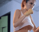 妹子，快用你的小拳拳来锤我的胸口啊~ - Sister, use your little punch to hammer my chest.