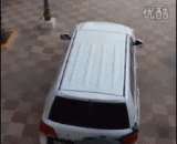 一共上去了几个人？ - How many people are there in all?