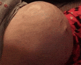 宝宝在妈妈肚子原来是这么动的？每次看都很惊奇！ - Is the baby so moving in the mother's stomach? It's amazing every time!