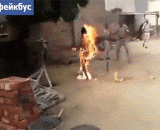 The India monk is on fire! Fire out! ... scared to death of the Buddha!,印度高僧着火了！灭火！...吓死佛祖了！