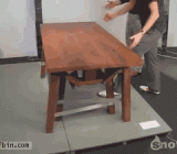真给力，会自动移步的桌子 - Really awesome, will automatically move the table