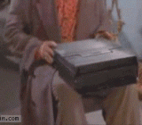史上最给力的公文包,瞬间转化成电脑桌 - The history of the most awesome briefcase, instantly transformed into a computer desk