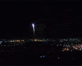 So far, the world's biggest fireworks is simply cool [2P].,目前为止世界上最大的一发烟花，简直炫酷[2P]