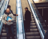 这智商基本告别电梯了 - The IQ basically said goodbye to the elevator