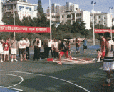 This bounce dunk I give a full mark,这个弹跳扣篮我给满分