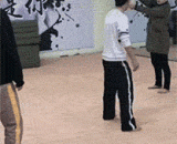 我来给你示范一下，这得多用用脑子 - Let me show you how to use your brain