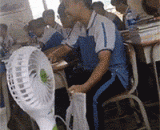 快点！网吧没机子了 - Hurry up！ The Internet cafe has no machine