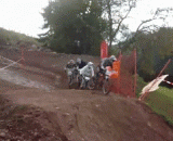 自行车开启自动驾驶模式！！滚下去！你太沉，拽的老子都跑不动了！ - Autopilot mode!!! Roll down! You are too heavy, the dragging Lao Tzu can't run.