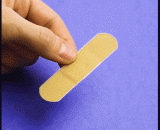 创可贴的正确用法？赶紧切个手指试试 - The correct usage of the band aid? Try to cut a finger and try it