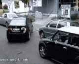 女司机停车还真是个麻烦事 - The driver's parking is a real trouble