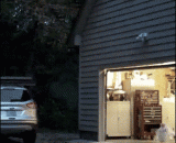 遥控飞机做的幽灵，晚上放出来吓唬人妥妥的 - The phantom of the remote control aircraft is released in the evening to frighten people properly.