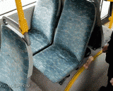 你知道这种软座有多脏吗 - Do you know how dirty this soft seat is