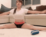 A sister at home for sports,在家做运动的妹子