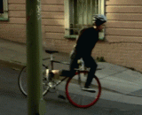 自行车也能玩漂移，狂拽酷炫吊炸天啊 - Bicycles can also play drifting.