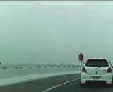 Motorcycle: the only way left is for me to leave for you.,摩托车：剩下的路只能我替你走了……