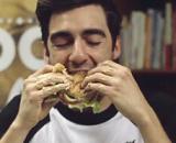 The right way of eating hamburger,汉堡的正确食用方式