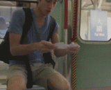 过火车对面最快的方法 - The fastest way across the train