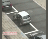 This parking technology is no one, too,这个停车技术也是没谁了