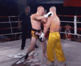 Shaolin King Kong is not bad, and the western style boxing is really vulnerable.,少林金刚不坏铁布衫，遇到西洋拳居然不堪一击？