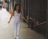 妹子的呼啦圈玩的棒棒哒 - My sister's hula hoop played with a stick