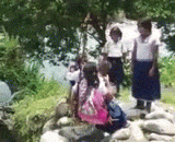 上学必经之路 - The way to go to school