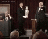 一百万两次，一百万三次，好！成交！ - One million and two times, one million and three times, good! Deal！