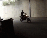 摩托车作死：快来看我酷炫车技 - Motorcycle death: look at my stunning skill