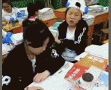 空有一身泡妞绝技，可惜是女生 - There's a girl in the air, but it's a girl