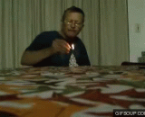 Foreigners are cock fried days, fireworks are so dangerous things dare to play!,老外就是屌炸天，烟花这么危险的东西也敢乱玩！