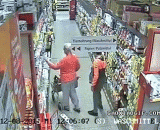 The whole process of stealing purses from the supermarket thieves,超市小偷偷钱包全过程