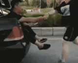 It's hard to lose weight like this.,这样减肥，不瘦都难！