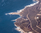 Now the satellite technology is so advanced that you can see clearly even if you are running naked on the beach.,现在卫星技术真发达，哪怕你在海滩裸奔都能看的一清二楚