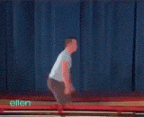 牛了个逼！！这要练多少年才能翻出这样的跟头 - A cow!!! How many years will it take to turn over such a heel