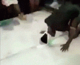 这算不算是自己杀死自己，脖子看着疼死了 - It's not like killing yourself. It hurts to see your neck.