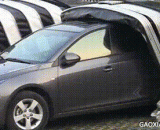 A large parking space,高大上的停车位