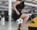 身怀球技的妹子，自叹不如！[2P] - It is not as good as the sister of the ball skill. [2P]