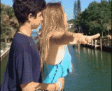 Experiments show that people with bad breath can't afford to play Romans!,实验证明，有口臭的人是玩不起罗曼蒂克！