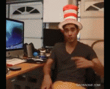 帽子里变出一只喵星人 - A meow star has been changed from the hat