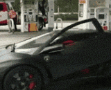 这就是我不愿买兰博基尼的原因 - That's why I don't want to buy Lamborghini