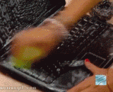 第一次见到这样清理电脑的，主人的内心已崩溃！ - The first time I saw such a computer cleaning, the master's heart had collapsed.