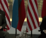 普金偷茶壶，藏杯子 - Poking teapot, Tibetan cup