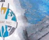 In Southeast Asian Olympics, the athlete who dived for zero was too ecstasy.,东南亚奥运会上，跳水得零分的选手，姿势太销魂了