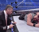 这是新任美国总统，给你来一个总统飞拳~ - This is the new president of the United States. I'll give you a presidential flying fist.