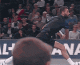 Isn't this the legendary zero chop...,这不是传说中的零式削球么…