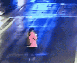 低头玩手机有多危险？ - How dangerous is it for a low head to play with a mobile phone?