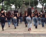 你们不是讨厌广场舞，只是讨厌广场舞大妈 - You don't hate square dancing, but you hate the square dance.